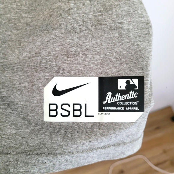 Major League Baseball | Atlanta Braves T-Shirt - Picture 3 of 5